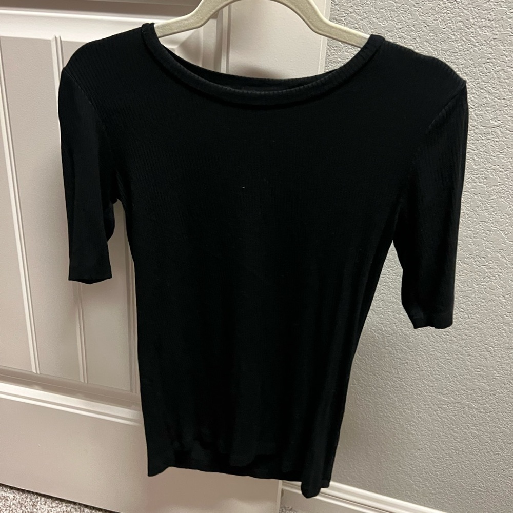 Forever 21 medium black shirt